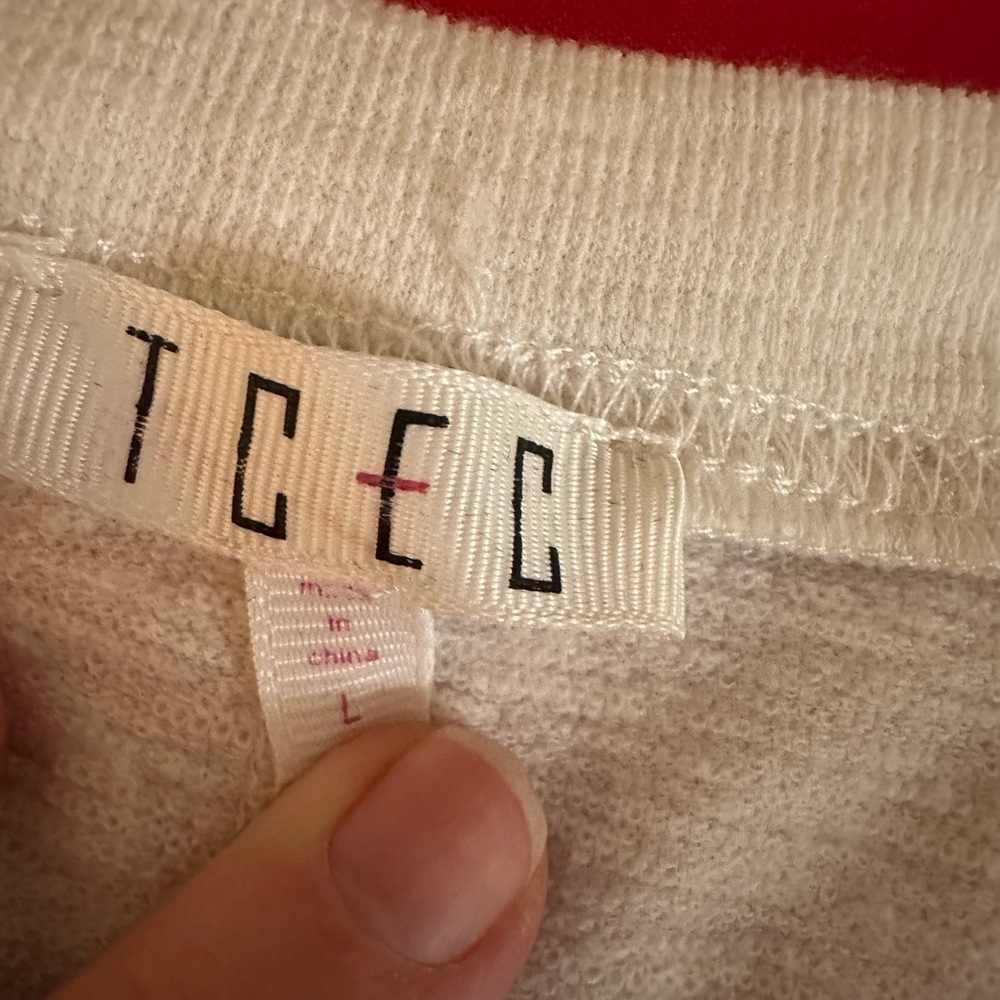 TCEC Women's White Top.size Large - Picture 2 of 4